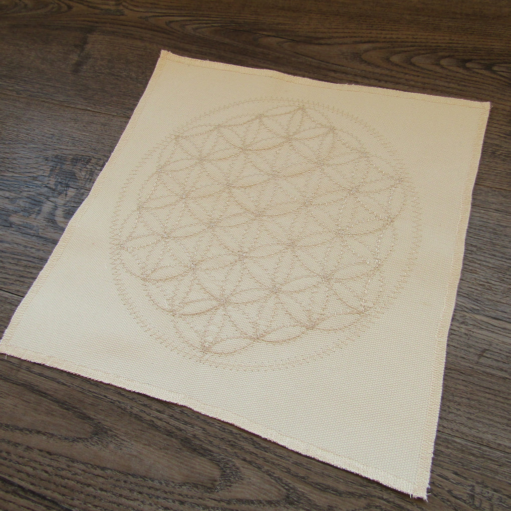 Flower of Life Embroidered Cloth Grid (30 x 30 cm)
